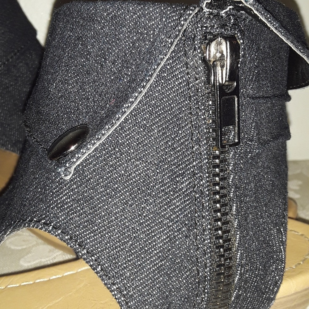 Blue Jean Sandals - Picture 2 of 5